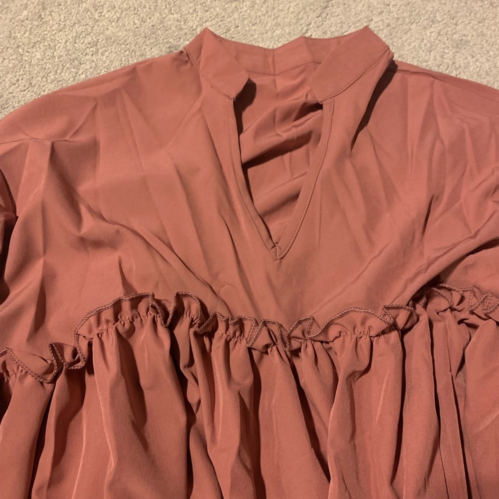Pink blouse - Picture 3 of 4